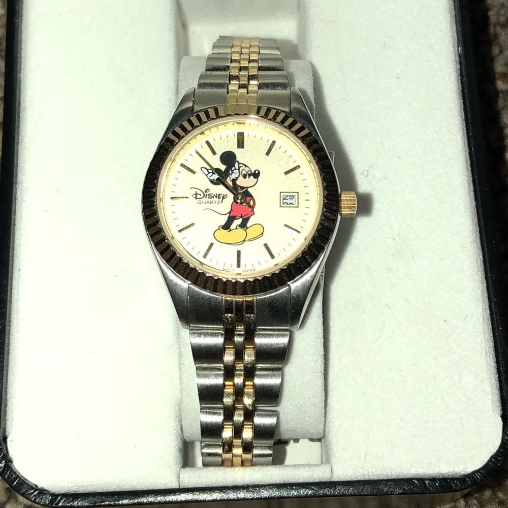 Disney Time Works watch - Picture 3 of 6